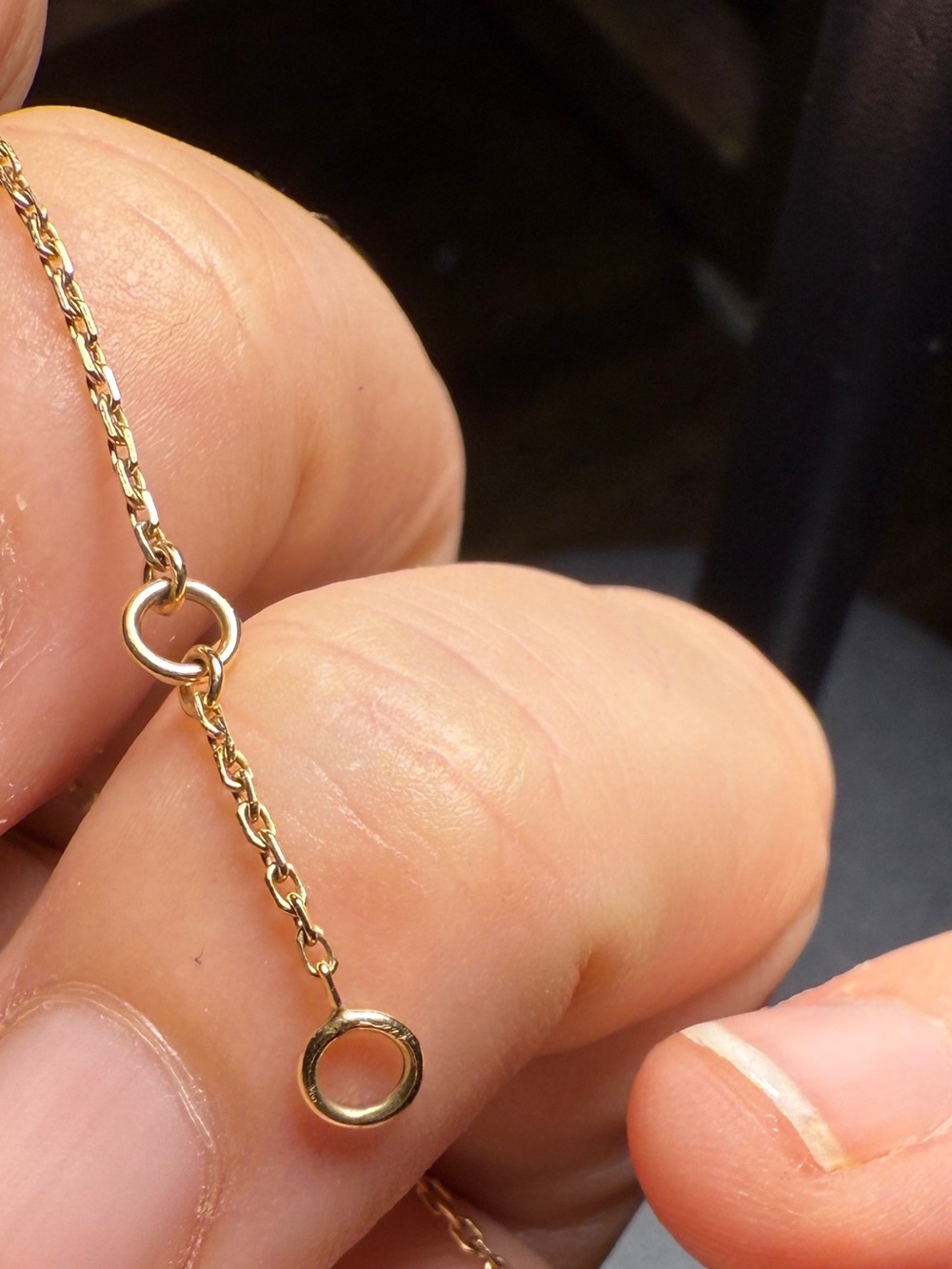 VAN CLEEF & ARPELS 18K Yellow Gold, Mother-of-pearl Sweet Alhambra Bracelet - Picture 8 of 9